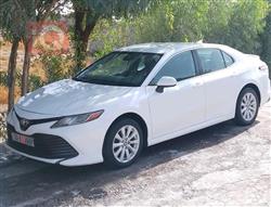 تۆیۆتا کامری